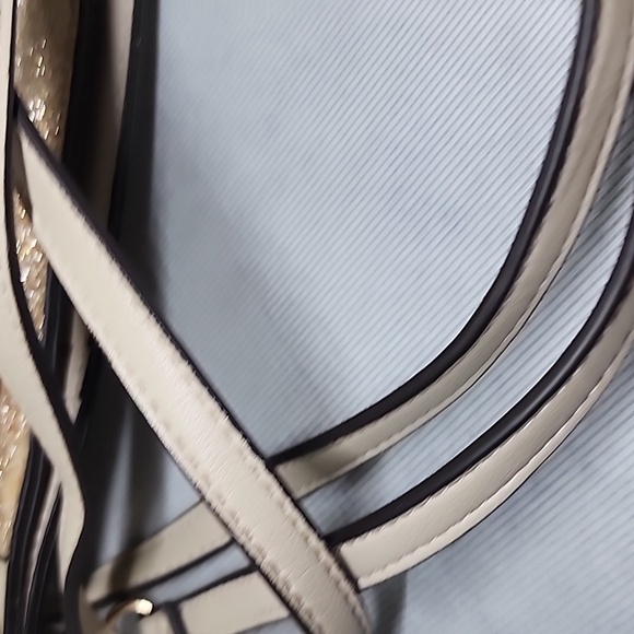 CROSSBODY GLITTER BAG GOLD SPARKLY ✨️ Never Used - Picture 9 of 9